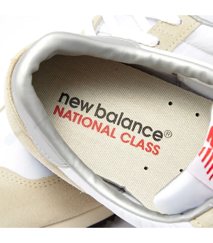 New Balance Made in England MNC - Baskets en Daim Beige, Blanc et Argent
