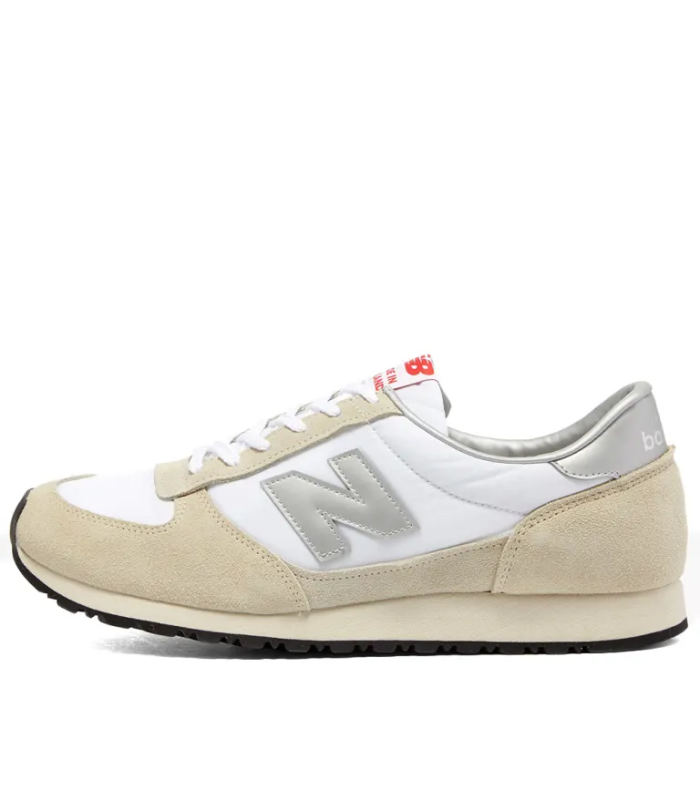 New Balance Made in England MNC - Baskets en Daim Beige, Blanc et Argent